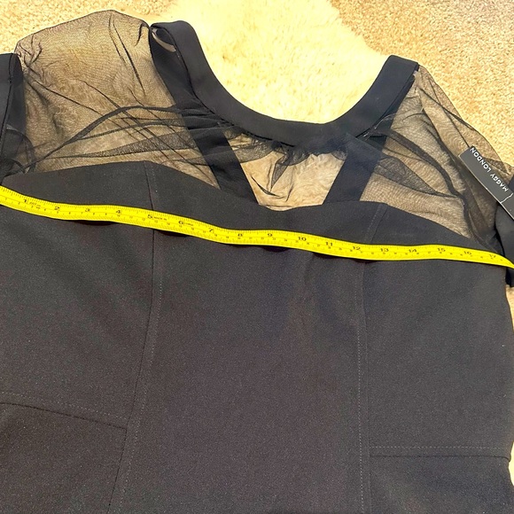 NWT Maggy London cocktail Dress, Illusion Round Neck Cap Sleeve Sheath Size 10 - Picture 12 of 14